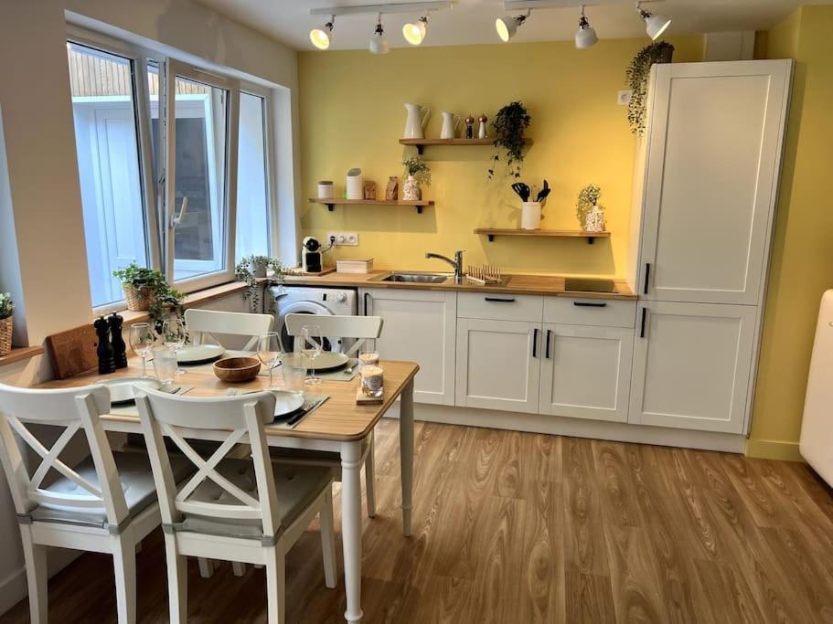 Appart Cosy, Calme Proche Centre Caen Ngoại thất bức ảnh